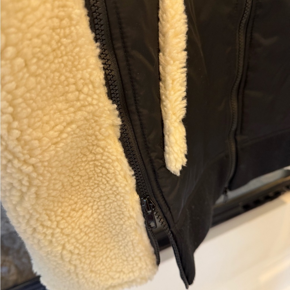 CAbi Charisma Bomber Black and Cream Zip-Up Jacket. EUC - Picture 4 of 7